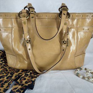COACH Gallery A0872-11500 Classic Tan Leather Tote Shoulder Handbag